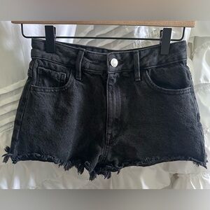 PacSun High Waisted Frayed Hem Black Denim Shorts Women’s Size 24